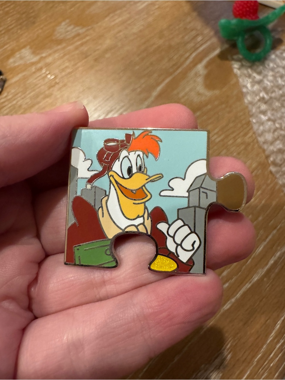 2023 Disney DuckTales Character Connection Mystery Puzzle LE 900 Pin Launchpad